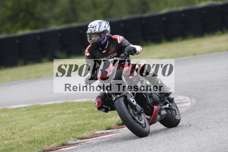 Archiv-2025/06 18.04.2025 Speer Racing ADR/Gruppe gelb/75